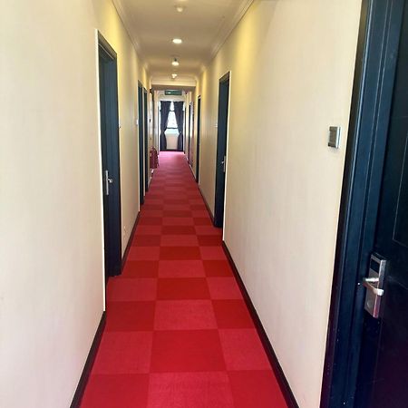 Manhattan Business Hotel Damansara Perdana Petaling Jaya Exterior photo