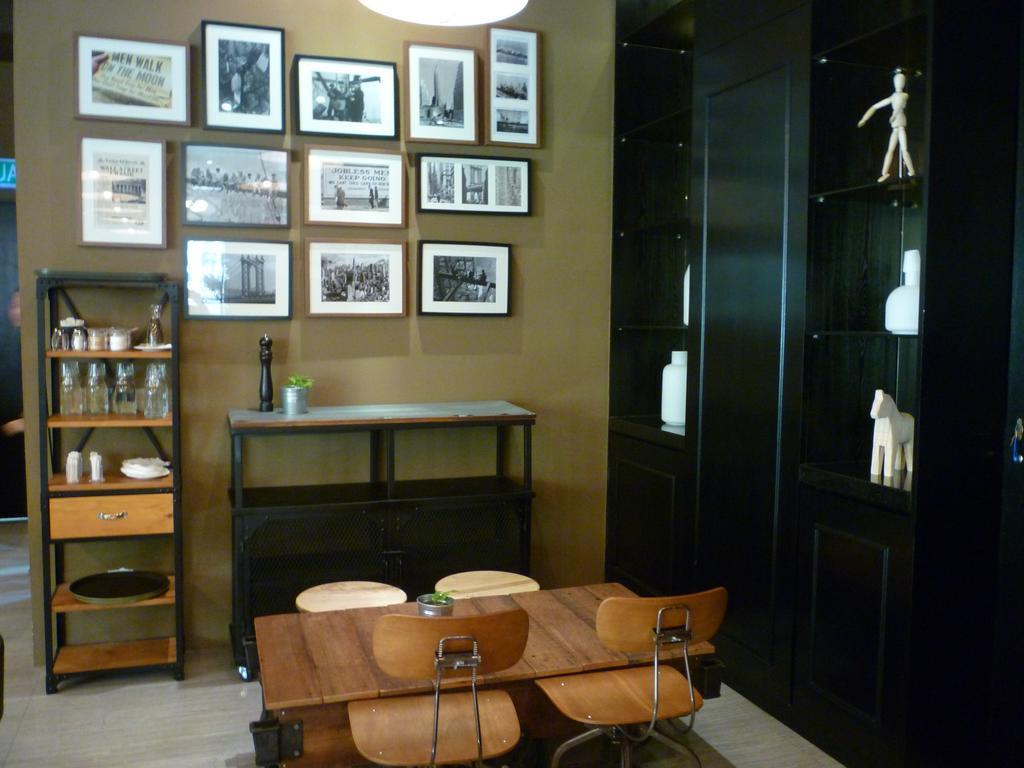 Manhattan Business Hotel Damansara Perdana Petaling Jaya Exterior photo