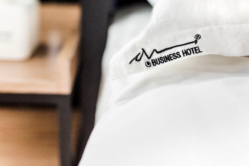 Manhattan Business Hotel Damansara Perdana Petaling Jaya Exterior photo