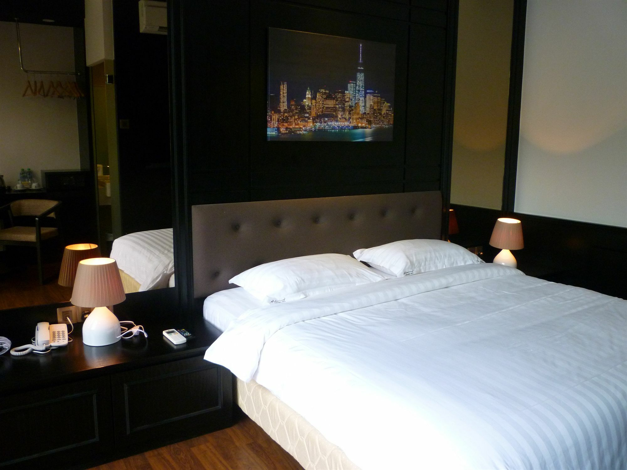 Manhattan Business Hotel Damansara Perdana Petaling Jaya Exterior photo